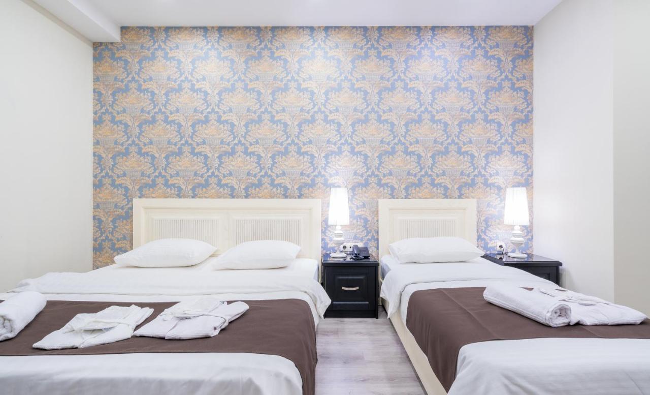 Capitol Hotel By Umbrella Tbilisi Buitenkant foto